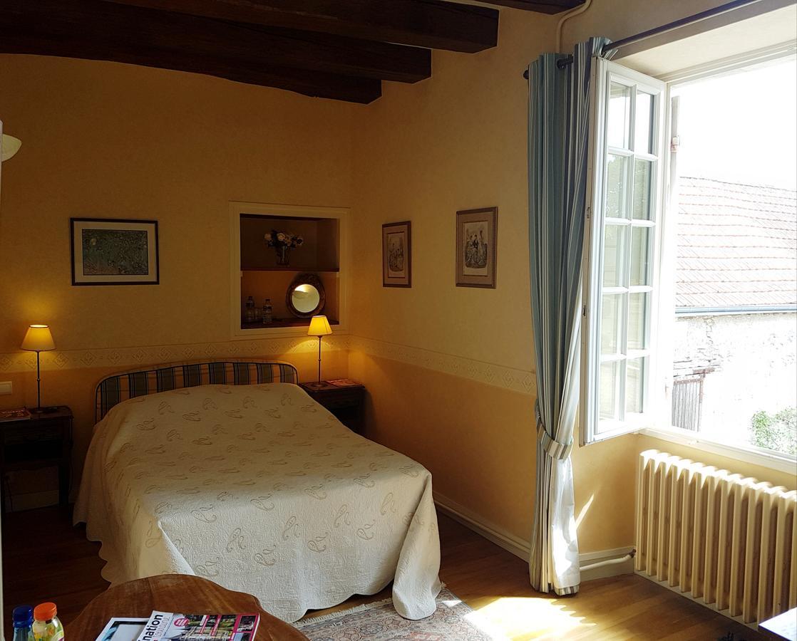Bed and Breakfast Manoir De Chaix Truyes Екстер'єр фото